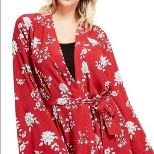 NWOT Guess kimono 👘